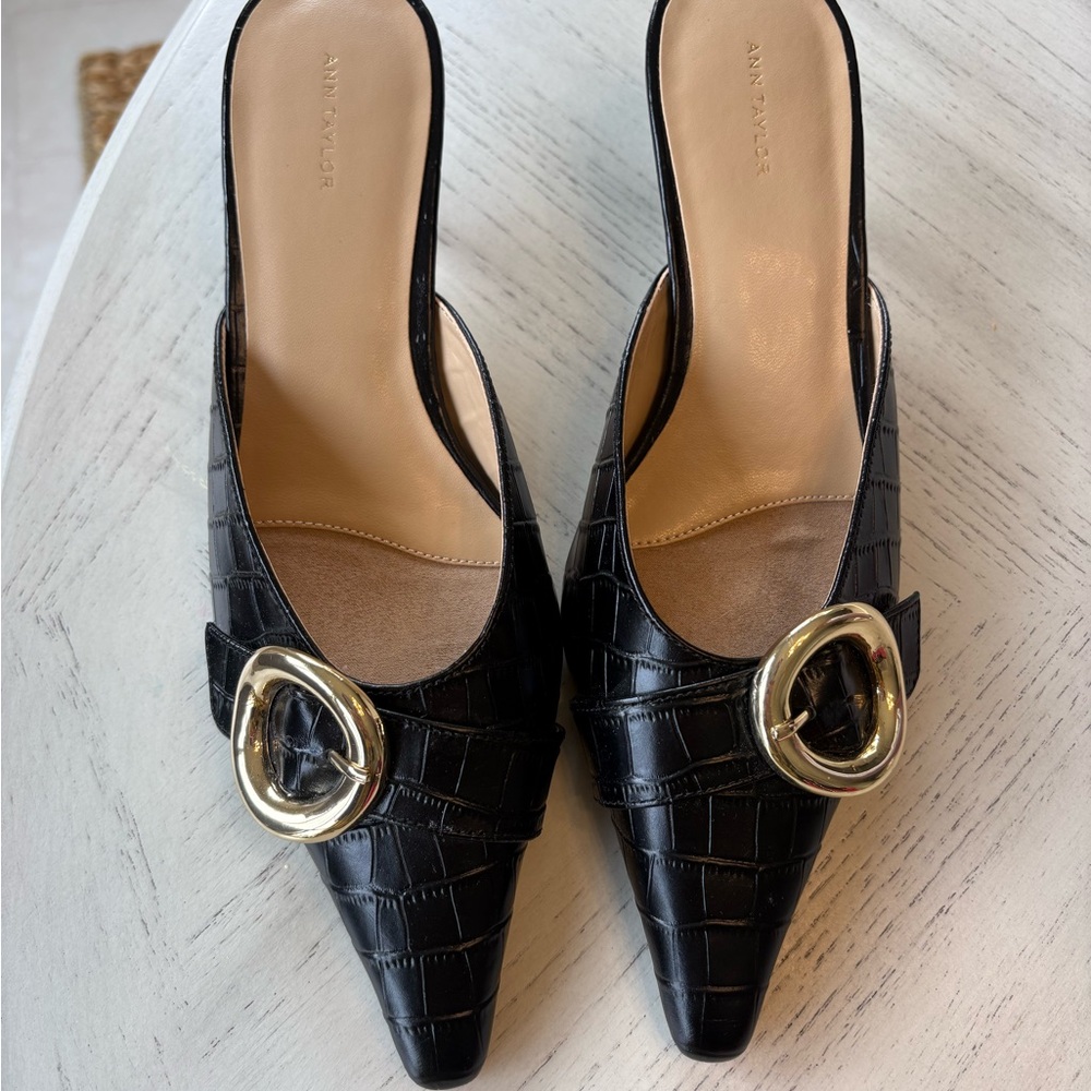 Elegant Ann Taylor Black Croc-Embossed Mules with Gold Buckle